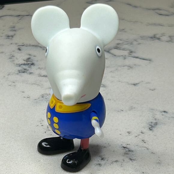 Peppa Pig Royal Court - Edmond Elephant Blue Outfit Figure 2.5" Tall TOY - Picture 2 of 8